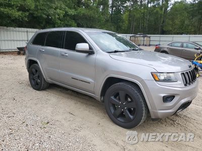 Czwarte zdjęcie samochodu z boku: 2015 JEEP GRAND CHEROKEE LAREDO VIN:1C4RJFAG8FC893402 - miniatura
