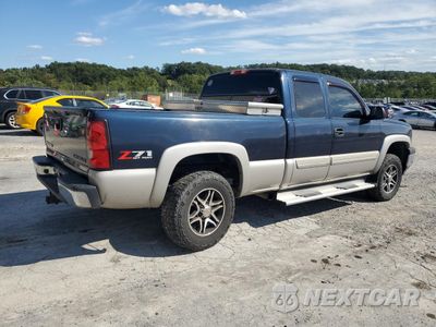 Trzecie zdjęcie samochodu z tyłu: 2005 CHEVROLET SILVERADO K1500 VIN:1GCEK19B35Z252077 - miniatura
