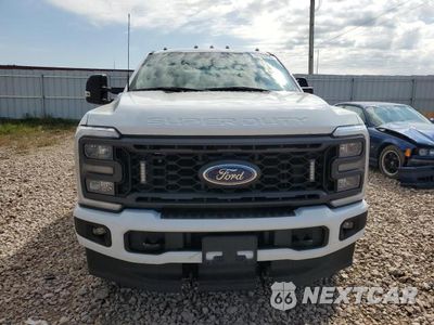 Piąte zdjęcie samochodu w środku: 2024 FORD F350 SUPER DUTY VIN:1FT8X3BN2REC38246 - miniatura