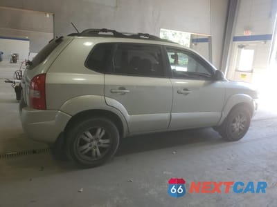 Trzecie zdjęcie samochodu z tyłu: 2006 HYUNDAI TUCSON GLS VIN:KM8JN72D16U304191 - miniatura