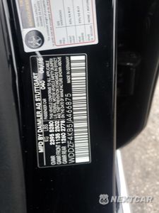 Zdjęcie 12 z 12 samochodu: 2018 MERCEDES-BENZ E 300 4MATIC VIN:WDDZF4KB5JA466875 - miniatura