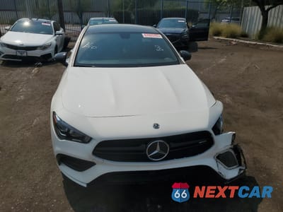 Piąte zdjęcie samochodu w środku: 2023 MERCEDES-BENZ CLA AMG 35 4MATIC VIN:W1K5J5BBXPN398030 - miniatura