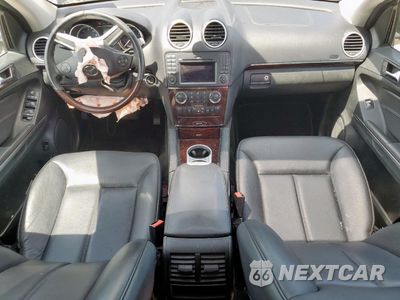 Zdjęcie 8 z 13 samochodu: 2011 MERCEDES-BENZ GL 450 4MATIC VIN:4JGBF7BE6BA635323 - miniatura