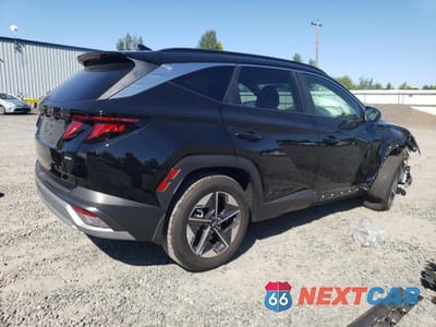 Trzecie zdjęcie samochodu z tyłu: 2025 HYUNDAI TUCSON SEL VIN:5NMJBCDE2SH530527 - miniatura