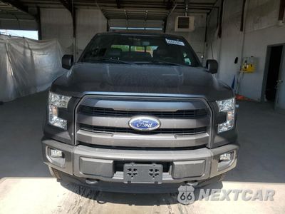Piąte zdjęcie samochodu w środku: 2015 FORD F150 SUPERCREW VIN:1FTEW1EG8FFC13560 - miniatura