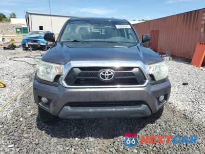 Piąte zdjęcie samochodu w środku: 2015 TOYOTA TACOMA PRERUNNER V6 VIN:5TFJU4GN0FX080269 - miniatura