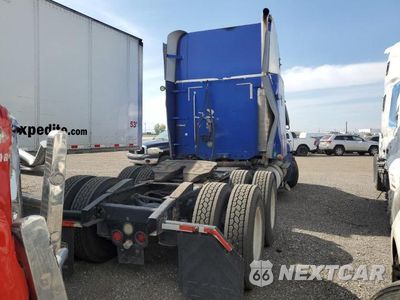 Czwarte zdjęcie samochodu z boku: 2007 FREIGHTLINER CONVENTION - TRUCKS VIN:1FUJBBCK07LX11237 - miniatura