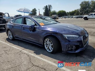 Czwarte zdjęcie samochodu z boku: 2023 AUDI A5 PREMIUM PLUS 45 VIN:WAUFACF5XPA049980 - miniatura