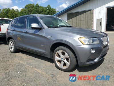 Czwarte zdjęcie samochodu z boku: 2012 BMW X3 XDRIVE28I VIN:5UXWX5C54CL720283 - miniatura