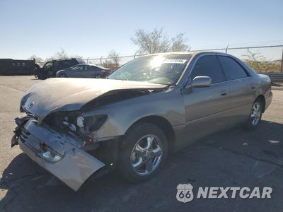 1998 LEXUS ES 300 JT8BF28G3W5028664 - główne zdjęcie licytacji z USA - miniatura