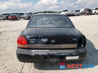 Zdjęcie 6 z 12 samochodu: 2001 HYUNDAI SONATA GLS VIN:KMHWF35V11A429427 - miniatura