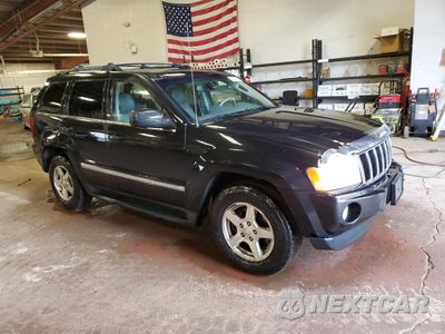 Czwarte zdjęcie samochodu z boku: 2005 JEEP GRAND CHEROKEE LIMITED VIN:1J8HR58215C660381 - miniatura