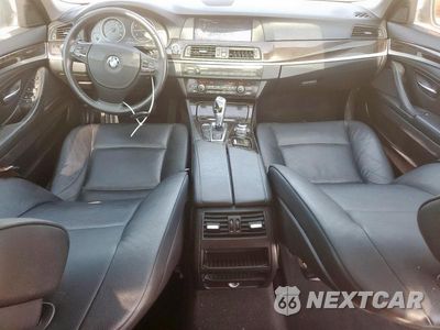 Zdjęcie 8 z 12 samochodu: 2013 BMW 528 I VIN:WBAXG5C53DD231789 - miniatura