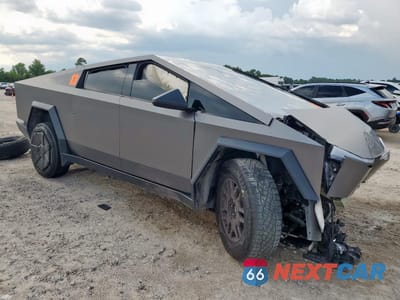 Czwarte zdjęcie samochodu z boku: 2024 TESLA CYBERTRUCK VIN:7G2CEHED2RA021529 - miniatura