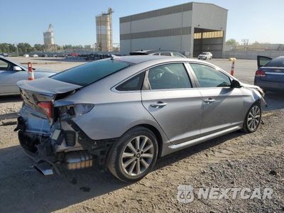 Trzecie zdjęcie samochodu z tyłu: 2016 HYUNDAI SONATA SPORT VIN:5NPE34AFXGH435807 - miniatura