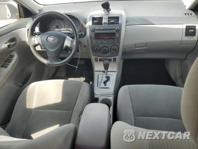 Zdjęcie 8 z 12 samochodu: 2011 TOYOTA COROLLA LE VIN:2T1BU4EE2BC566601 - miniatura