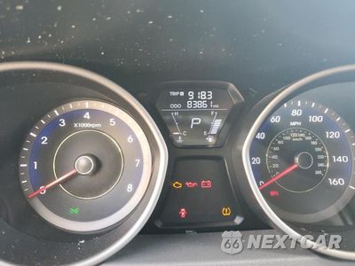 Zdjęcie 9 z 12 samochodu: 2013 HYUNDAI ELANTRA GLS VIN:KMHDH4AE0DU592957 - miniatura