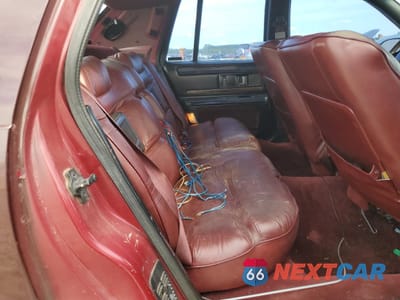 Zdjęcie 10 z 12 samochodu: 1995 BUICK ROADMASTER VIN:1G4BN52P8SR417605 - miniatura