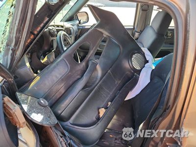 Zdjęcie 7 z 13 samochodu: 2003 CHEVROLET BLAZER VIN:1GNDT13X83K146203 - miniatura
