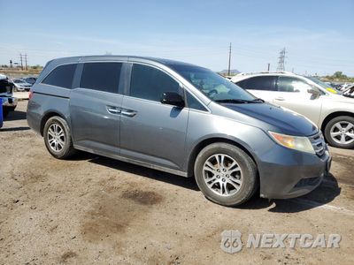 Czwarte zdjęcie samochodu z boku: 2013 HONDA ODYSSEY EXL VIN:5FNRL5H60DB032121 - miniatura
