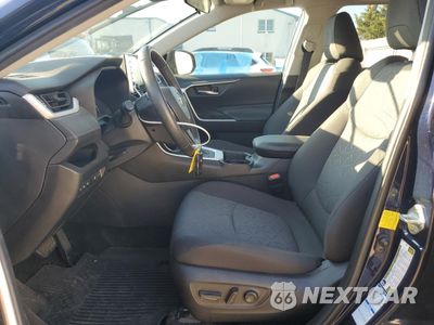 Zdjęcie 7 z 12 samochodu: 2021 TOYOTA RAV4 XLE VIN:2T3R6RFV3MW016112 - miniatura