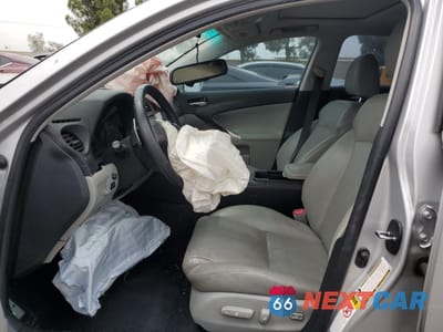 Zdjęcie 7 z 12 samochodu: 2008 LEXUS IS 250 VIN:JTHBK262282063526 - miniatura