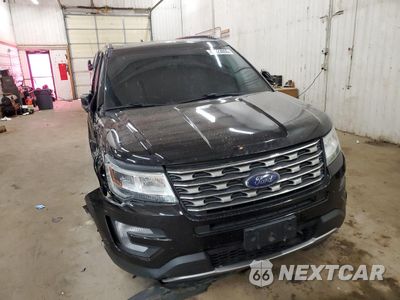 Piąte zdjęcie samochodu w środku: 2017 FORD EXPLORER XLT VIN:1FM5K8D8XHGB33510 - miniatura