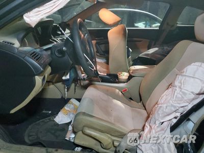 Zdjęcie 7 z 12 samochodu: 2010 HONDA ACCORD LX VIN:1HGCS1B36AA009092 - miniatura