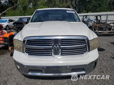 Piąte zdjęcie samochodu w środku: 2016 RAM 1500 SLT VIN:1C6RR6LT1GS189432 - miniatura