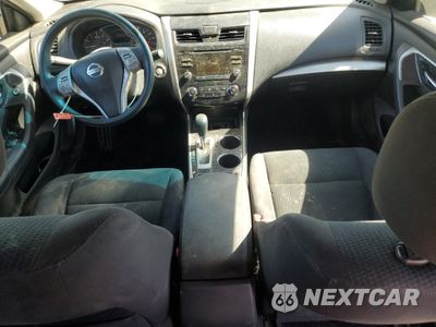 Zdjęcie 8 z 12 samochodu: 2014 NISSAN ALTIMA 2.5 VIN:1N4AL3AP3EC283207 - miniatura