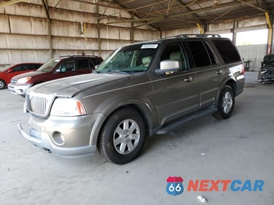 2004 LINCOLN NAVIGATOR 5LMFU28R44LJ19101 - główne zdjęcie licytacji z USA - miniatura