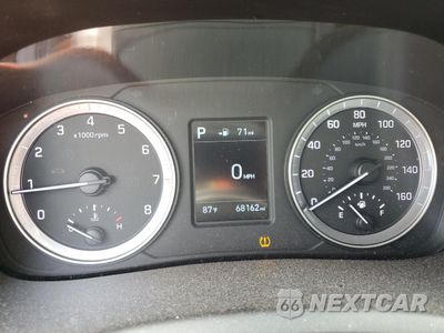 Zdjęcie 9 z 13 samochodu: 2018 HYUNDAI SONATA ECO VIN:5NPE24AA6JH697970 - miniatura