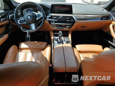 Zdjęcie 8 z 14 samochodu: 2019 BMW 530 I VIN:WBAJA5C55KWA58210 - miniatura