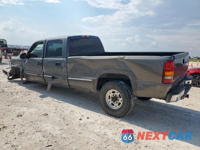 Drugie zdjęcie samochodu z przodu: 2002 CHEVROLET SILVERADO C2500 HEAVY DUTY VIN:1GCHC23U22F138966 - miniatura