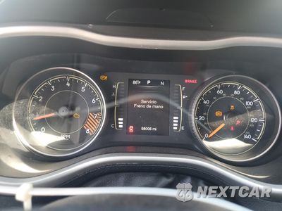 Zdjęcie 9 z 15 samochodu: 2015 JEEP CHEROKEE LATITUDE VIN:1C4PJMCS5FW546685 - miniatura