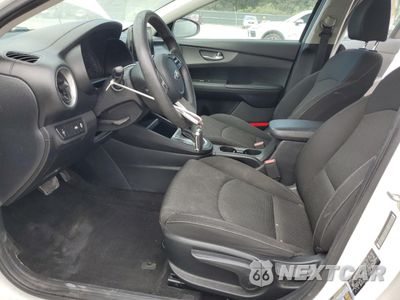 Zdjęcie 7 z 13 samochodu: 2019 KIA FORTE FE VIN:3KPF24AD1KE078598 - miniatura