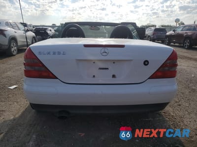 Zdjęcie 6 z 12 samochodu: 2000 MERCEDES-BENZ SLK 230 KOMPRESSOR VIN:WDBKK47F9YF149874 - miniatura