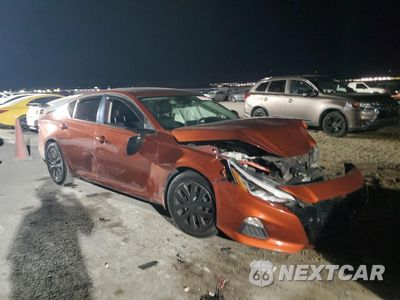 Czwarte zdjęcie samochodu z boku: 2020 NISSAN ALTIMA SR VIN:1N4AL4CV9LC171381 - miniatura