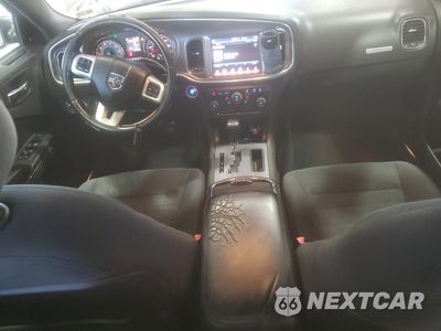 Zdjęcie 8 z 13 samochodu: 2011 DODGE CHARGER VIN:2B3CL3CG7BH597355 - miniatura
