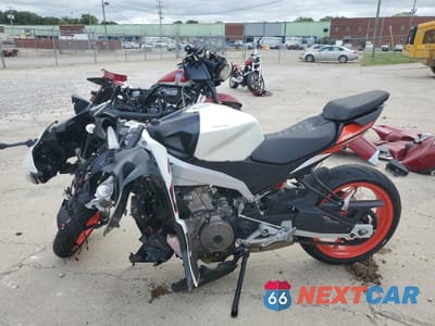 Trzecie zdjęcie samochodu z tyłu: 2025 APRILIA RS 457 VIN:ZD4XEUA08S6001584 - miniatura