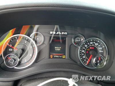 Zdjęcie 9 z 12 samochodu: 2024 RAM 3500 BIG HORN VIN:3C63RRHL4RG405641 - miniatura