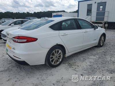 Trzecie zdjęcie samochodu z tyłu: 2019 FORD FUSION SE VIN:3FA6P0LU9KR124913 - miniatura