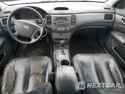 Zdjęcie 8 z 14 samochodu: 2006 KIA OPTIMA LX VIN:KNAGE124465044355 - miniatura
