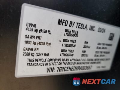 Zdjęcie 13 z 15 samochodu: 2024 TESLA CYBERTRUCK VIN:7G2CEHED9RA003657 - miniatura