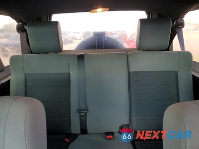 Zdjęcie 10 z 13 samochodu: 2010 JEEP WRANGLER UNLIMITED SPORT VIN:1J4BA3H1XAL167612 - miniatura