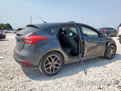 Trzecie zdjęcie samochodu z tyłu: 2018 FORD FOCUS SEL VIN:1FADP3M20JL246286 - miniatura