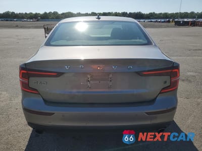 Zdjęcie 6 z 12 samochodu: 2019 VOLVO S60 T6 MOMENTUM VIN:7JRA22TK6KG002774 - miniatura