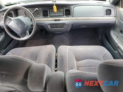 Zdjęcie 8 z 12 samochodu: 1999 FORD CROWN VICTORIA LX VIN:2FAFP74W5XX121198 - miniatura