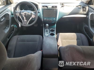 Zdjęcie 8 z 15 samochodu: 2013 NISSAN ALTIMA 2.5 VIN:1N4AL3AP8DC274372 - miniatura