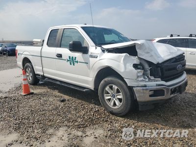 Czwarte zdjęcie samochodu z boku: 2019 FORD F150 SUPER CAB VIN:1FTFX1E52KKC19548 - miniatura